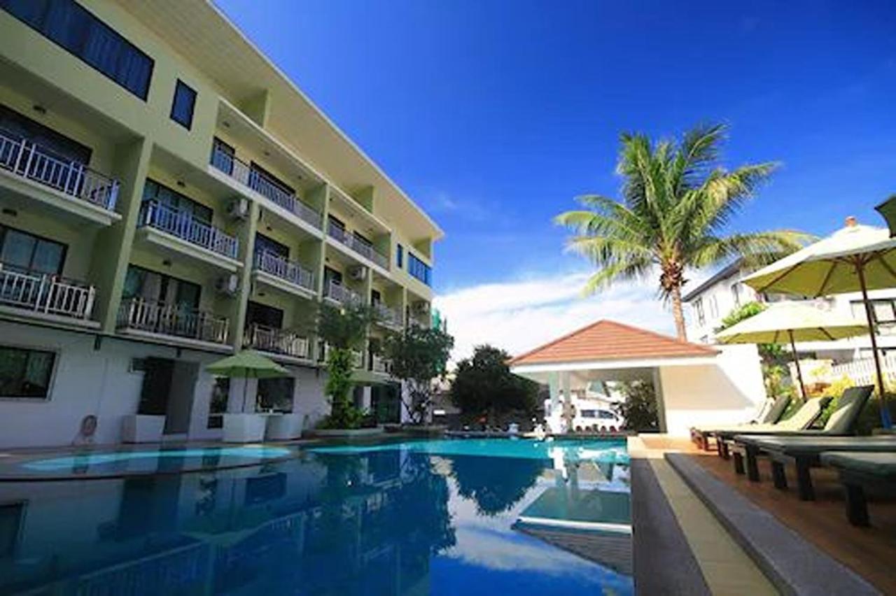 Dipantai Boutique Beach Resort Patong Екстер'єр фото
