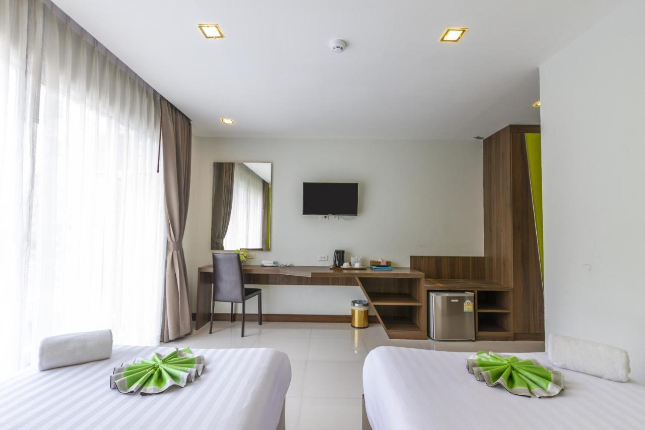 Dipantai Boutique Beach Resort Patong Екстер'єр фото