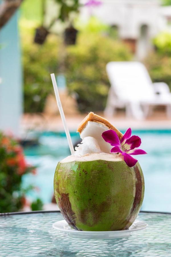 Dipantai Boutique Beach Resort Patong Екстер'єр фото