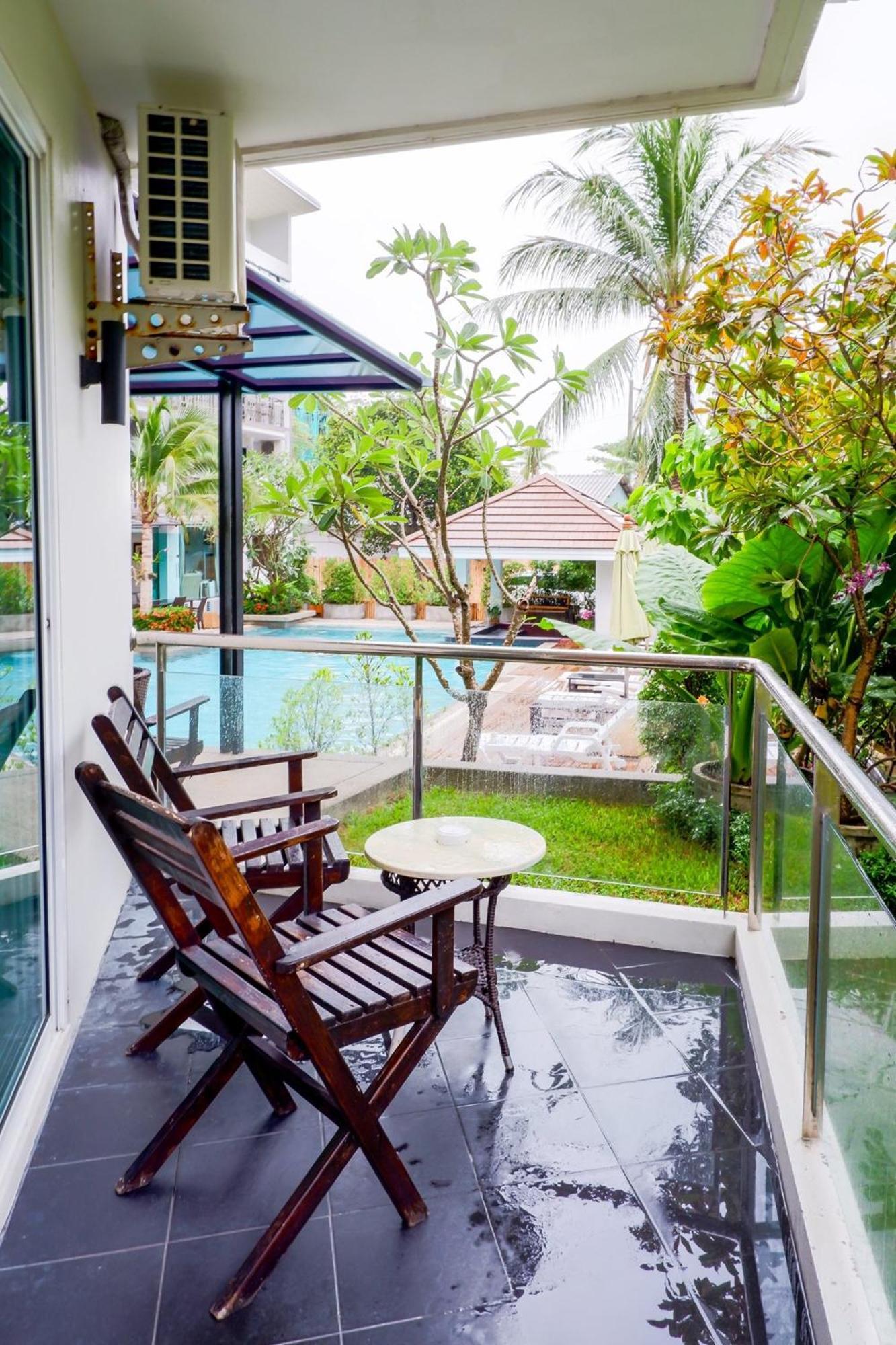 Dipantai Boutique Beach Resort Patong Екстер'єр фото